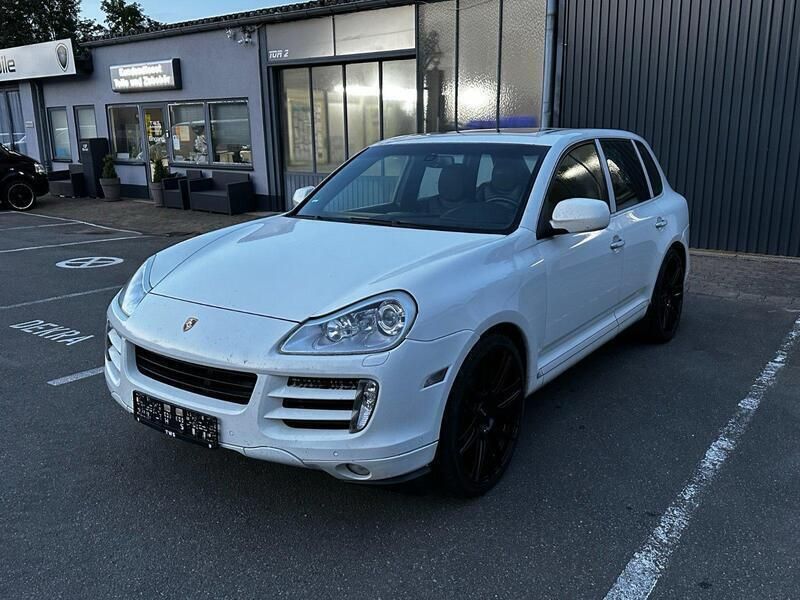 Weiß Gebraucht 2009 Porsche Cayenne SUV | 10.999 € (Fairer Preis) - Bild 1/4