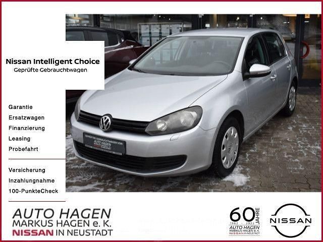 Reflexsilber metallic Gebraucht 2011 VW Golf Trendline Limousine | 9.900 € (Etwas zu teuer) - Bild 1/4
