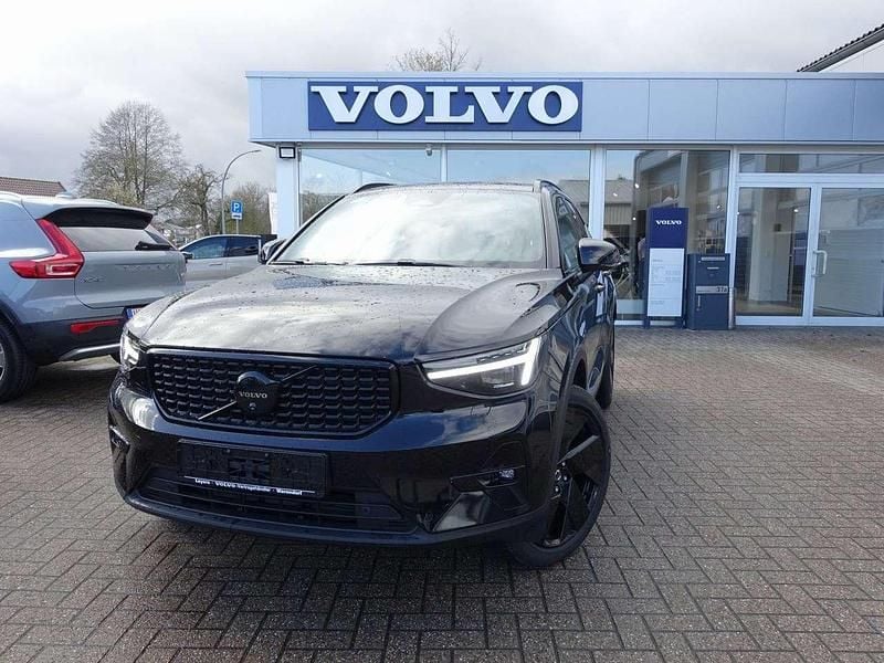 Gebraucht Volvo XC40 Plus 163 PS (119 kW) 2025 Schwarz SUV