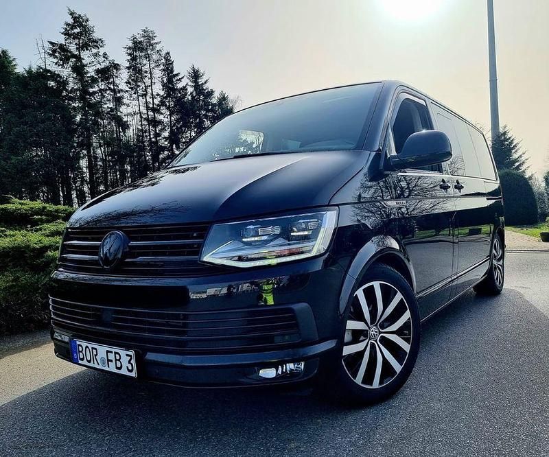 Second-hand VW Multivan Highline 204 CP (150 kW) 2016 Negru Monovolum