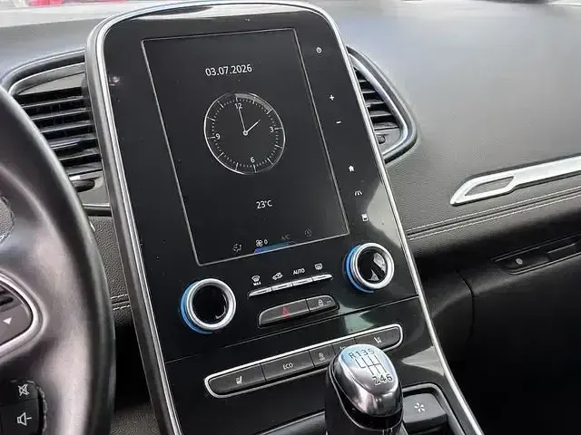 Gebraucht Renault Grand Scénic IV Bose Edition 132 PS (97 kW) 2017 Perlmuttschwarz Van / Kleinbus