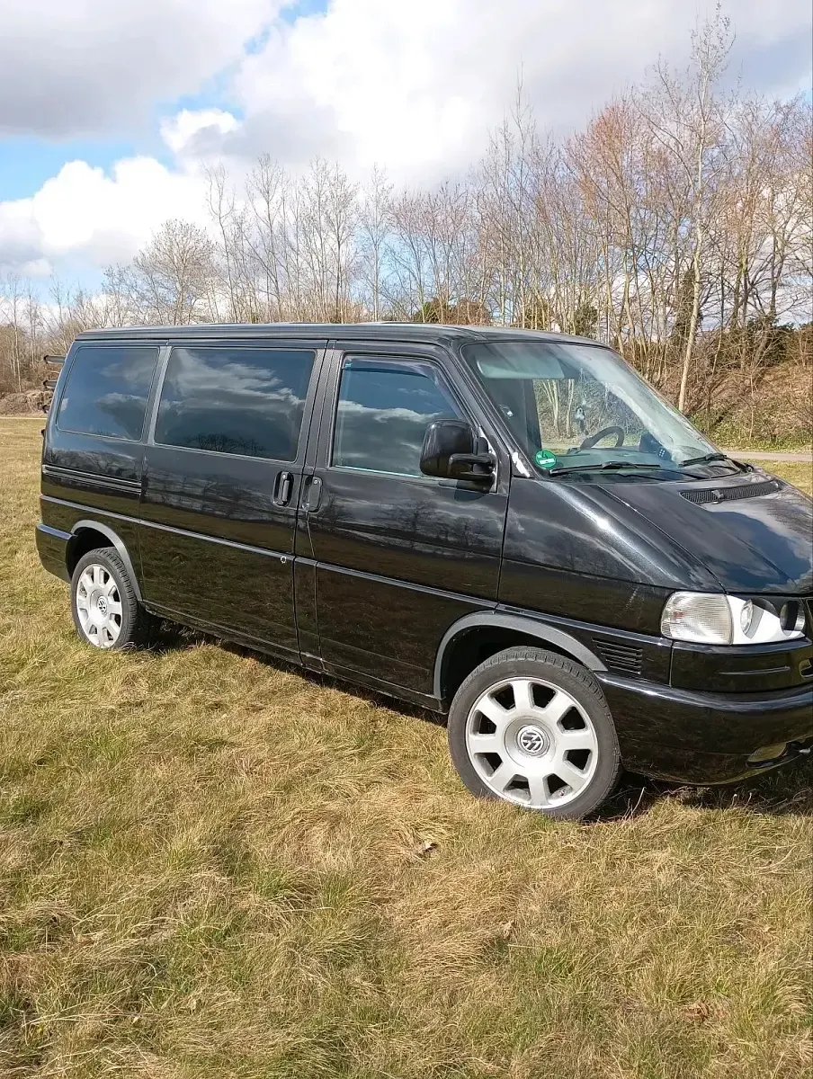 Używany VW T4 140 KM (102 kW) 1997 Czarny Van