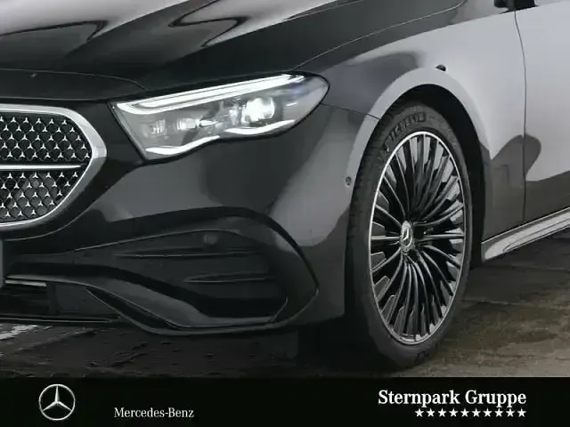 Gebraucht Mercedes E300 AMG 313 PS (230 kW) 2025 Lack obsidianschwarz Kombi