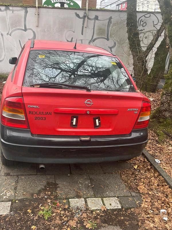 Rot Gebraucht 1999 Opel Astra Kleinwagen | 999 € (Fairer Preis) - Bild 1/4