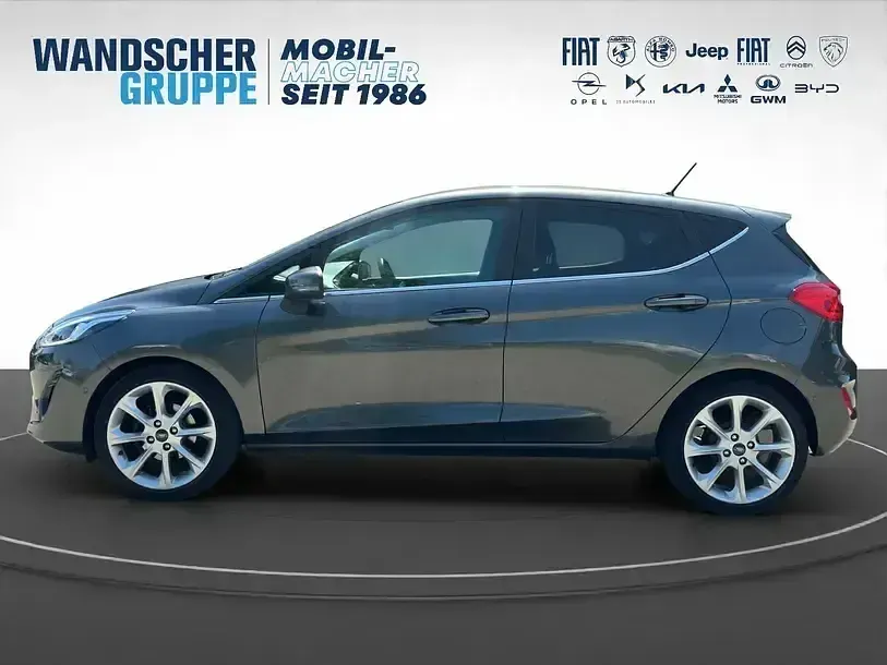 Gebraucht Ford Fiesta 101 PS (74 kW) 2018 Grau Kleinwagen