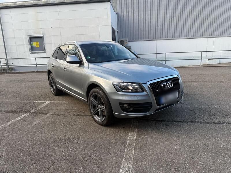 Silber Gebraucht 2009 Audi Q5 SUV | 10.500 € (Fairer Preis) - Bild 1/4