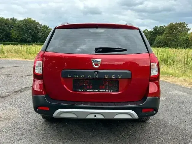 Gebraucht Dacia Logan MCV Stepway 101 PS (74 kW) 2020 Rot Limousine