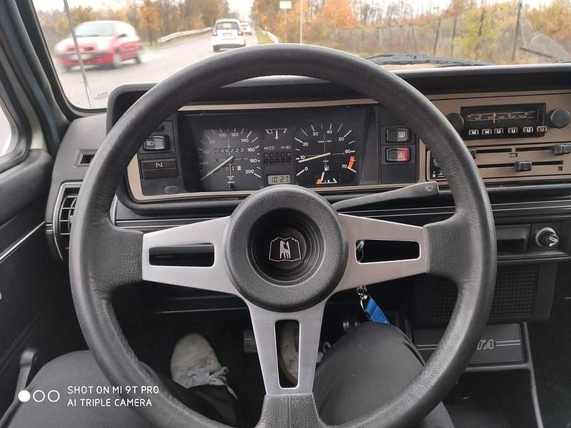 Grün Gebraucht 1981 VW Jetta Limousine | 9.750 € - Bild 1/4