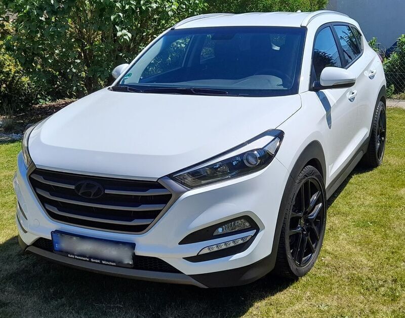 Weiß Gebraucht 2016 Hyundai Tucson Trend SUV | 16.400 € (Fairer Preis) - Bild 1/4