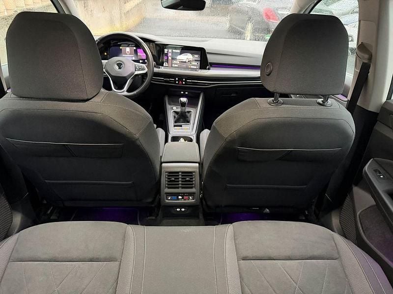 Gebraucht VW Golf VIII Style 150 PS (110 kW) 2020 Pure white Limousine