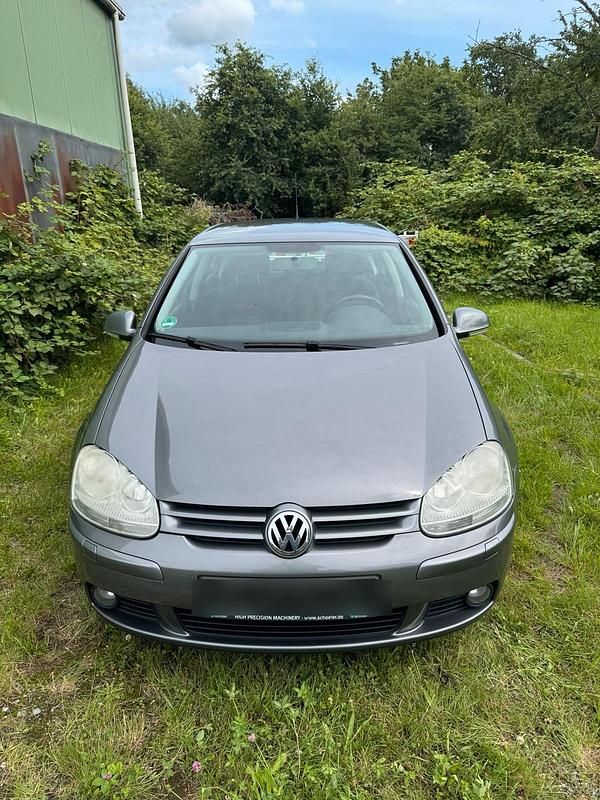 Silber Gebraucht 2006 VW Golf V Goal Kleinwagen | 2.100 € (Fairer Preis) - Bild 1/4