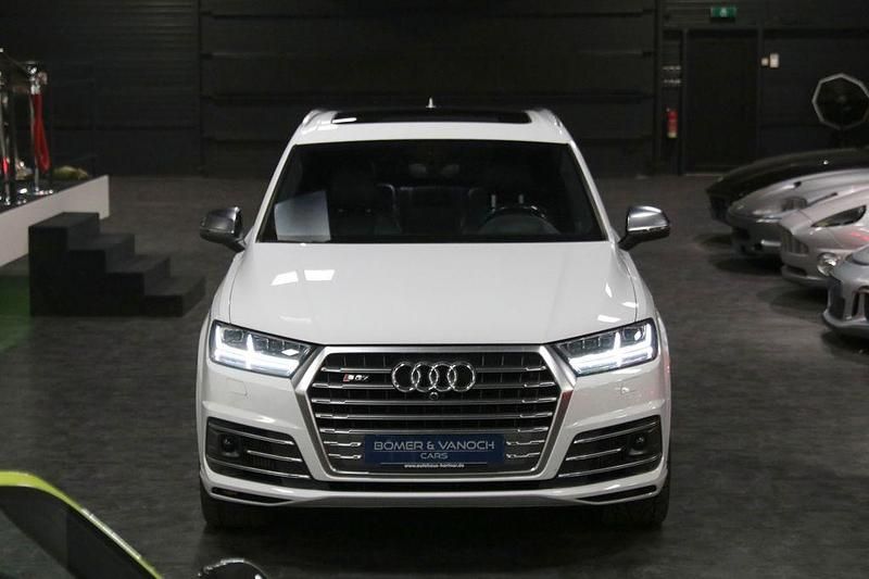 Gebraucht Audi SQ7 Sport 435 PS (319 kW) 2017 Gletscherweiß metallic SUV