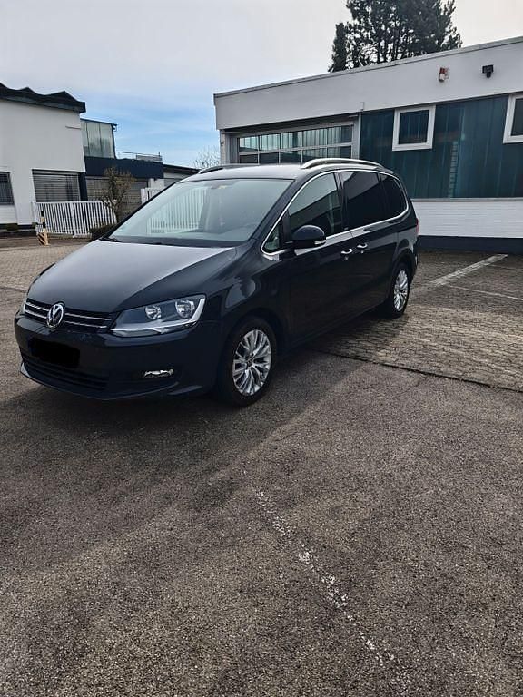 Gebraucht VW Sharan 140 PS (102 kW) 2012 Grau Van / Kleinbus