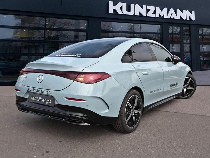 Gebraucht Mercedes CLA180 AMG 156 PS (114 kW) 2026 Kosmosschwarz metallic Limousine