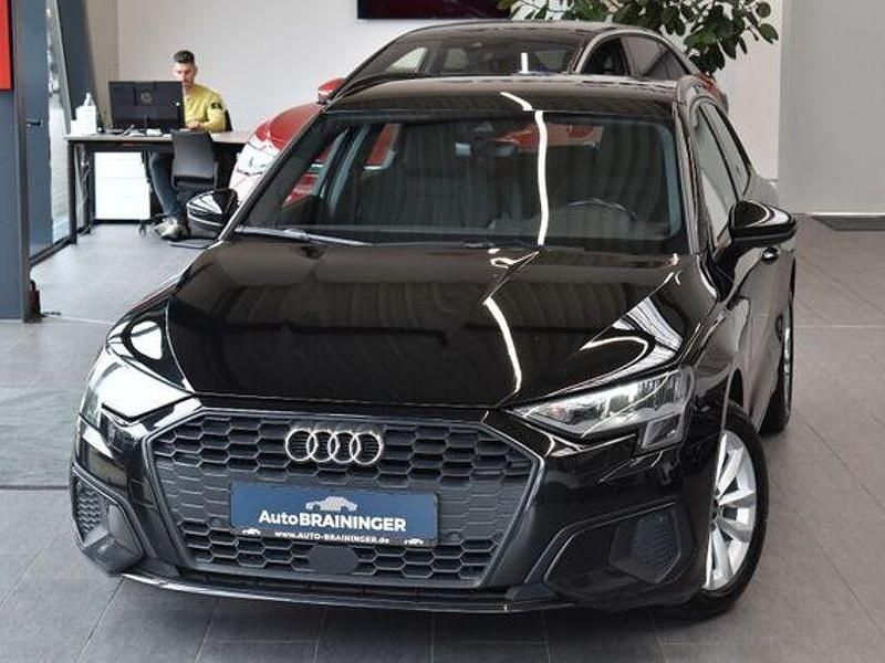 Andere Gebraucht 2021 Audi A3 Basis Limousine | 16.550 € (Fairer Preis) - Bild 1/4