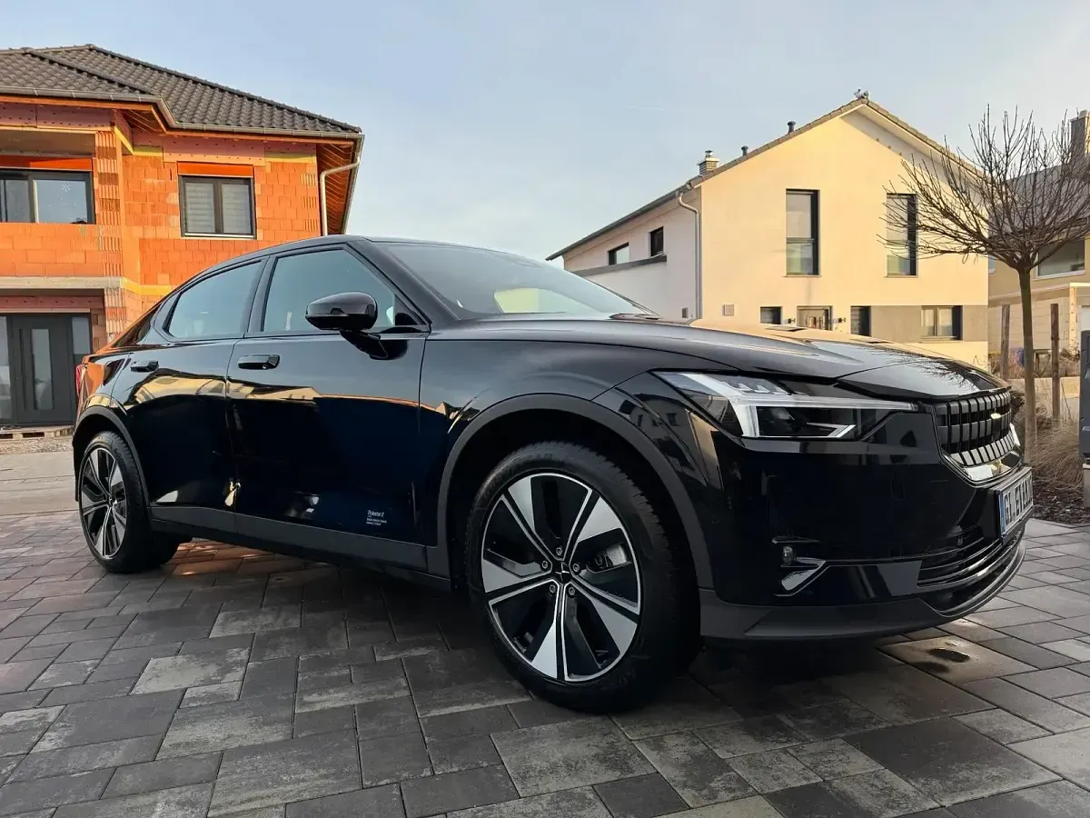 Gebraucht Polestar 2 Pilot 169 kW (230 PS) 2023 Schwarz Kleinwagen
