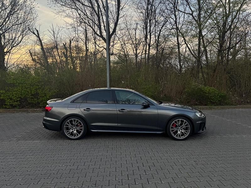 Gebraucht Audi S4 Ambiente 347 PS (255 kW) 2020 Grau Limousine