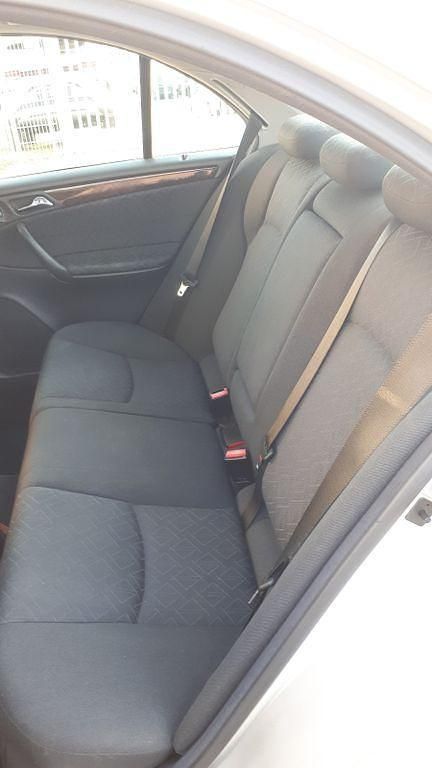 Gebraucht Mercedes C200 Elegance 116 PS (85 kW) 2001 Silber Limousine