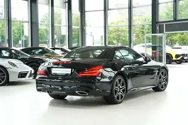 Gebraucht Mercedes SL400 AMG line 367 PS (269 kW) 2019 Obsidianschwarz  metalliclack Cabrio