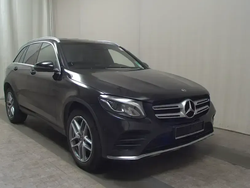 Gebraucht Mercedes GLC220 AMG line 170 PS (125 kW) 2018 Schwarz SUV