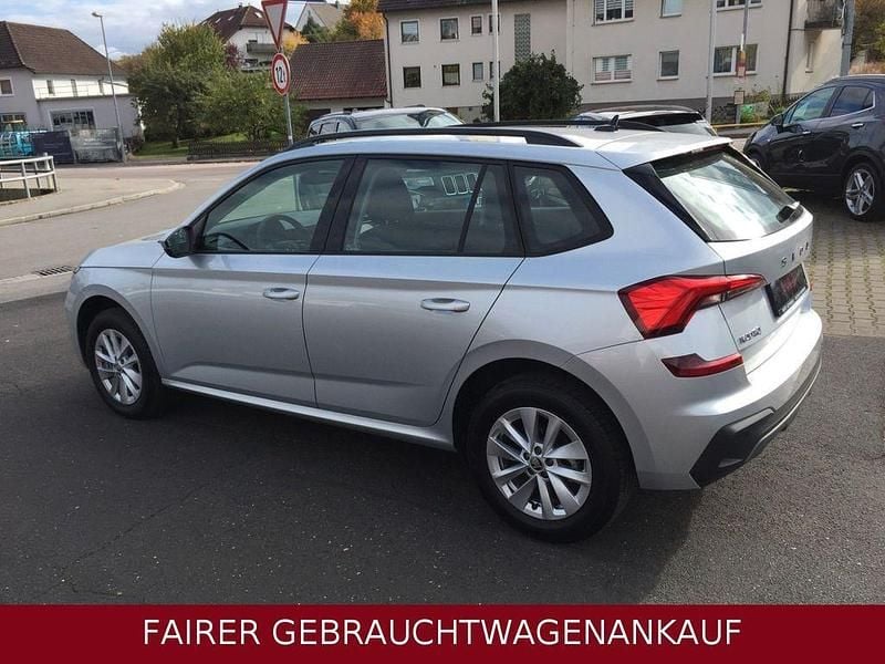Gebraucht Skoda Kamiq Selection 116 PS (85 kW) 2024 Silber SUV