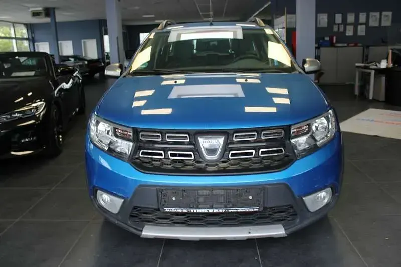 Gebraucht Dacia Logan MCV Celebration 90 PS (66 kW) 2017 Blau Kombi