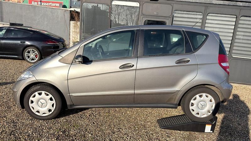 Gebraucht Mercedes A160 82 PS (60 kW) 2007 Grau Kleinwagen