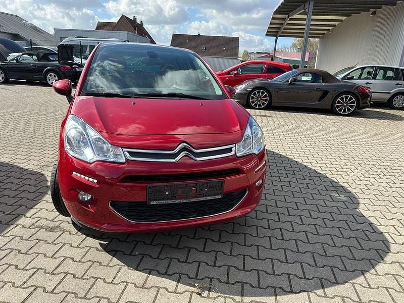 Gebraucht Citroën C3 Exclusive 99 PS (72 kW) 2017 Rot Kleinwagen