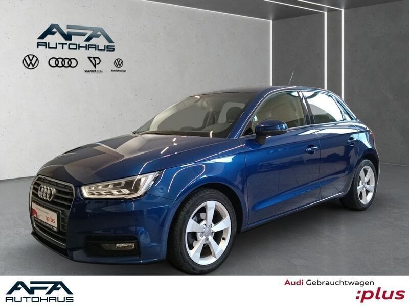 Blau Gebraucht 2016 Audi A1 Sportback S-Line Kleinwagen | 14.888 € (Fairer Preis) - Bild 1/4