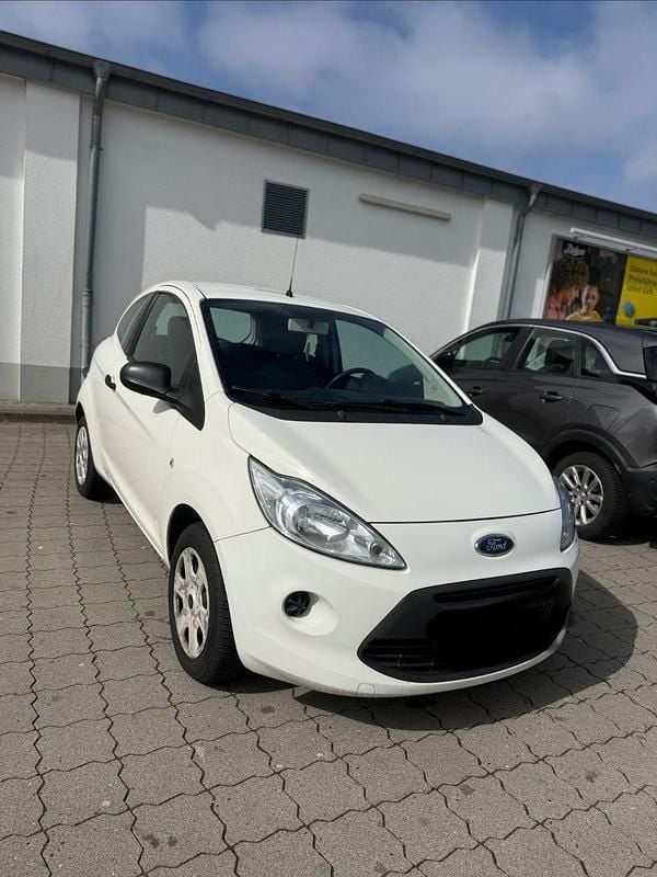 Gebraucht Ford Ka 69 PS (50 kW) 2015 Weiß Kleinwagen
