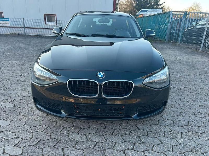 Second-hand BMW 116 116 CP (85 kW) 2012 Negru Hatchback
