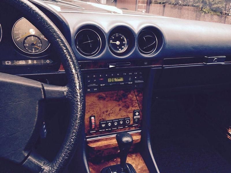 Gebraucht Mercedes SL500 231 PS (169 kW) 1984 Blau Cabrio