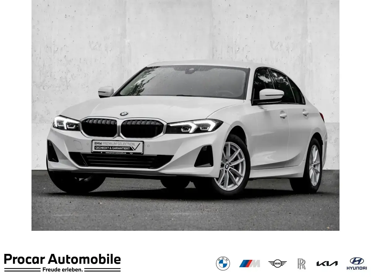 Gebraucht BMW 318 Comfort Edition 156 PS (114 kW) 2025 Limousine