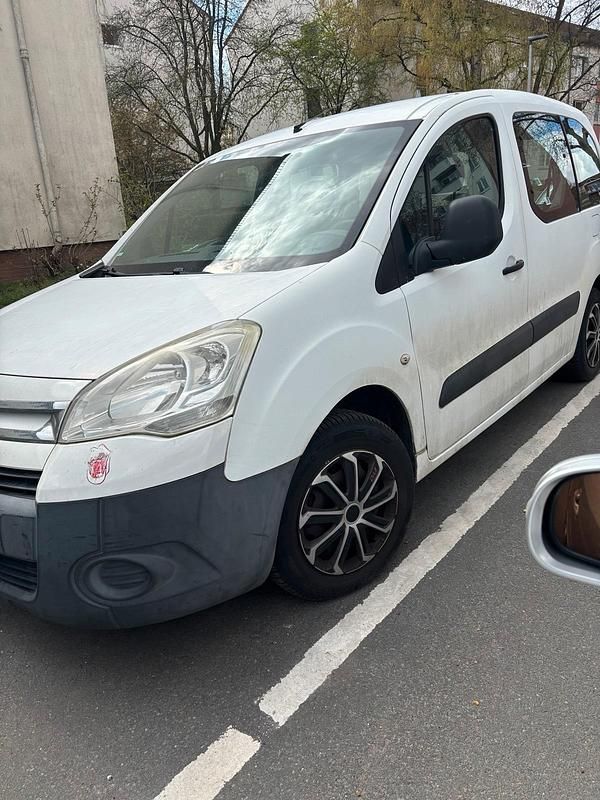 Gebraucht Citroën Berlingo 75 PS (55 kW) 2009 Weiß Van / Kleinbus