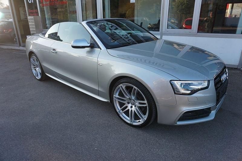 Gebraucht Audi A5 Cabriolet Ambiente 245 PS (180 kW) 2014 Silber Cabrio