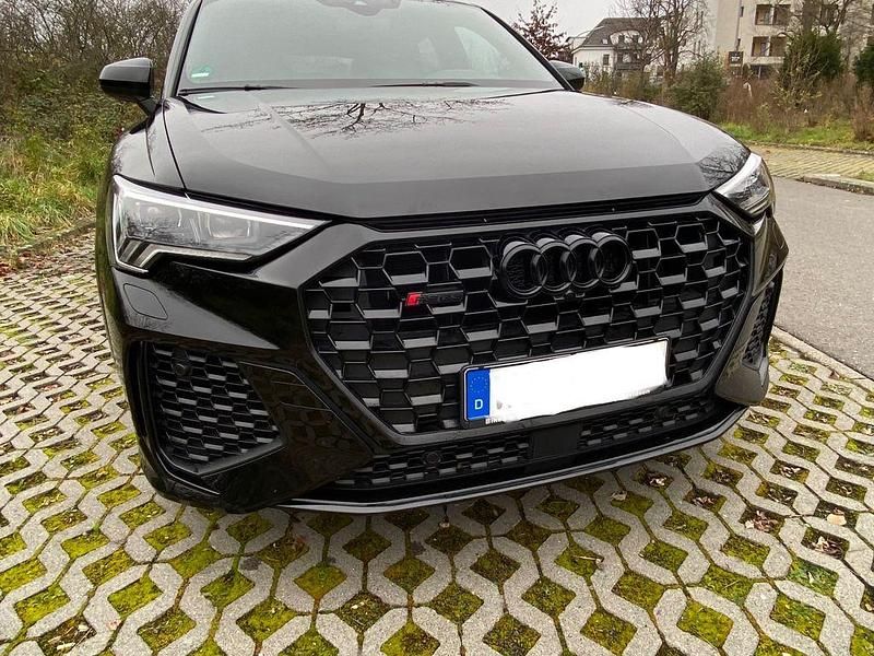 Schwarz Gebraucht 2020 Audi RS Q3 Ambiente SUV | 50.900 € (Fairer Preis) - Bild 1/4
