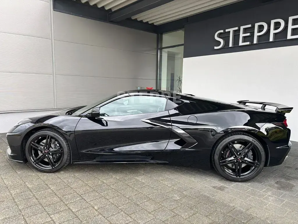 Neu Corvette Stingray 481 PS (353 kW) 2026 Schwarz Coupé