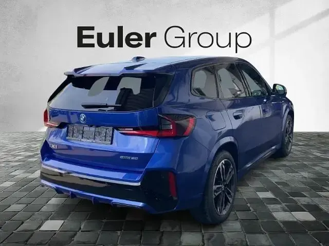 Gebraucht BMW iX1 Performance 150 kW (204 PS) 2025 Blau SUV