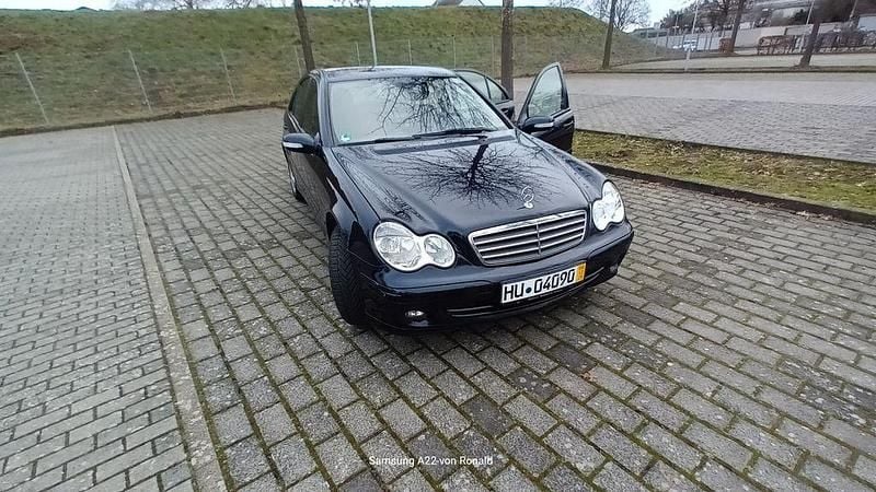 Blau Gebraucht 2007 Mercedes C280 Classic Limousine | 5.499 € (Fairer Preis) - Bild 1/4