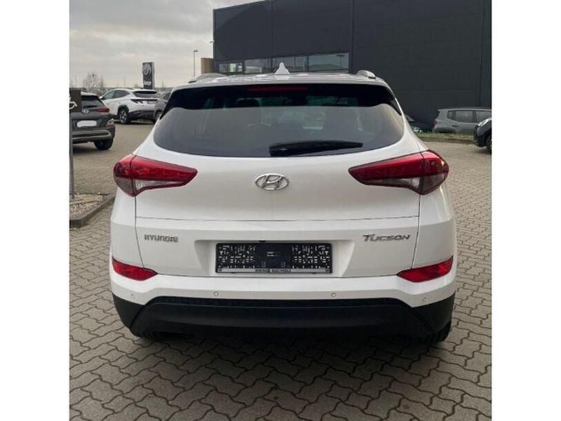 Gebraucht Hyundai Tucson Passion 132 PS (97 kW) 2018 Weiss SUV