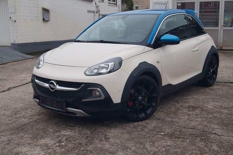 Weiß Gebraucht 2017 Opel Adam Rocks Rocks S Kleinwagen | 9.977 € (Guter Preis) - Bild 1/4