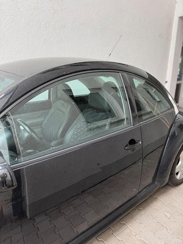 Usata VW Beetle 2003 Nero Utilitaria