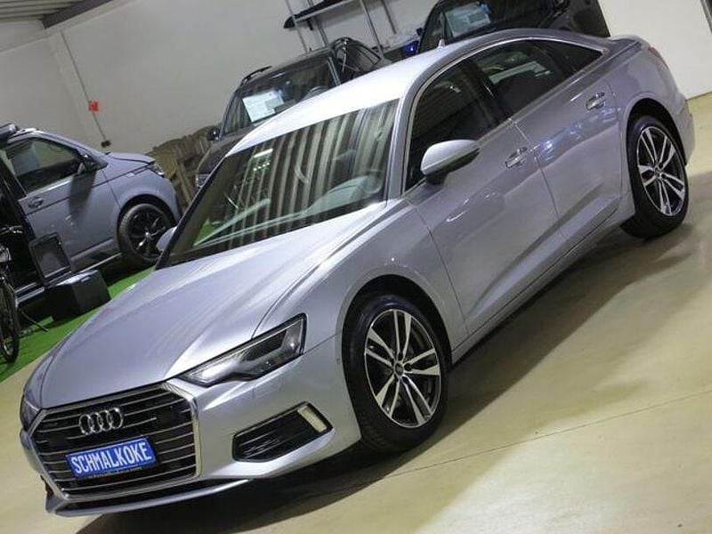 Usado Audi A6 Design 245 HP (180 kW) 2023 Prateado Sedan