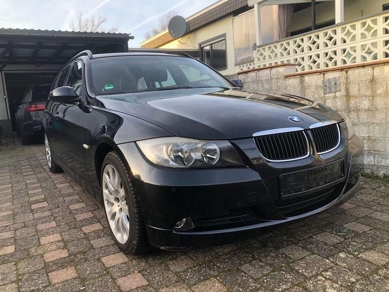 Schwarz Gebraucht 2007 BMW 320 M Sport Kombi | 3.900 € (Superpreis) - Bild 1/4