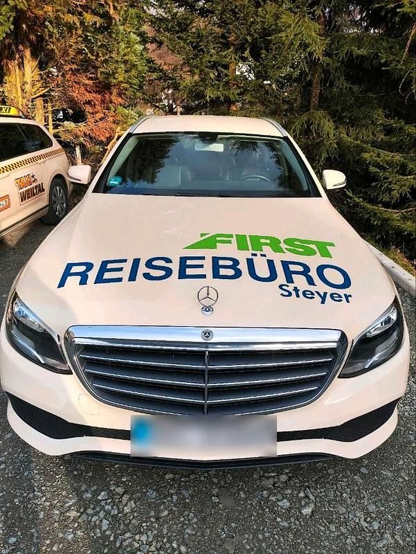 Gebraucht Mercedes E200 150 PS (110 kW) 2019 Beige Kombi