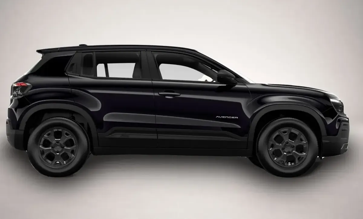 Neu Jeep Avenger Altitude 101 PS (74 kW) 2025 Schwarz SUV
