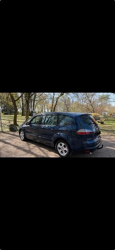Gebraucht Ford S-MAX S 175 PS (128 kW) 2010 Blau Van / Kleinbus