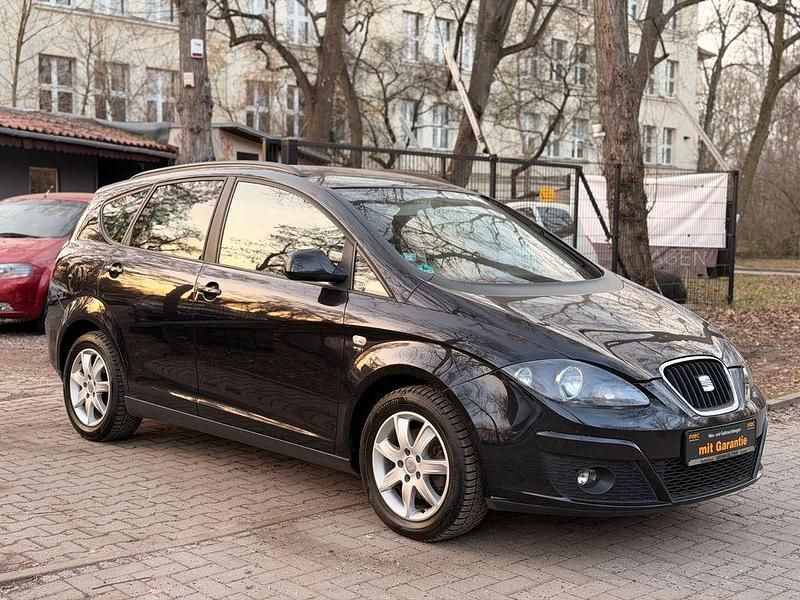 Gebraucht Seat Altea 105 PS (77 kW) 2011 Schwarz Van / Kleinbus