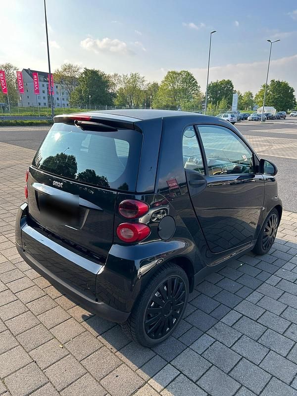 Gebraucht Smart ForTwo Coupé 61 PS (44 kW) 2008 Schwarz Coupé