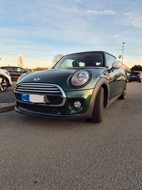 Grün Gebraucht 2015 Mini Cooper Kleinwagen | 8.799 € (Guter Preis) - Bild 1/4